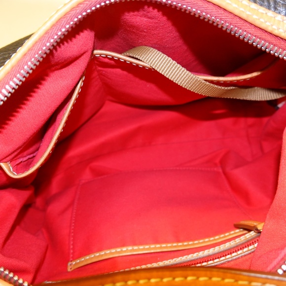 Dooney & Bourke Black Pebble Leather Shoulder Bag - Picture 4 of 8